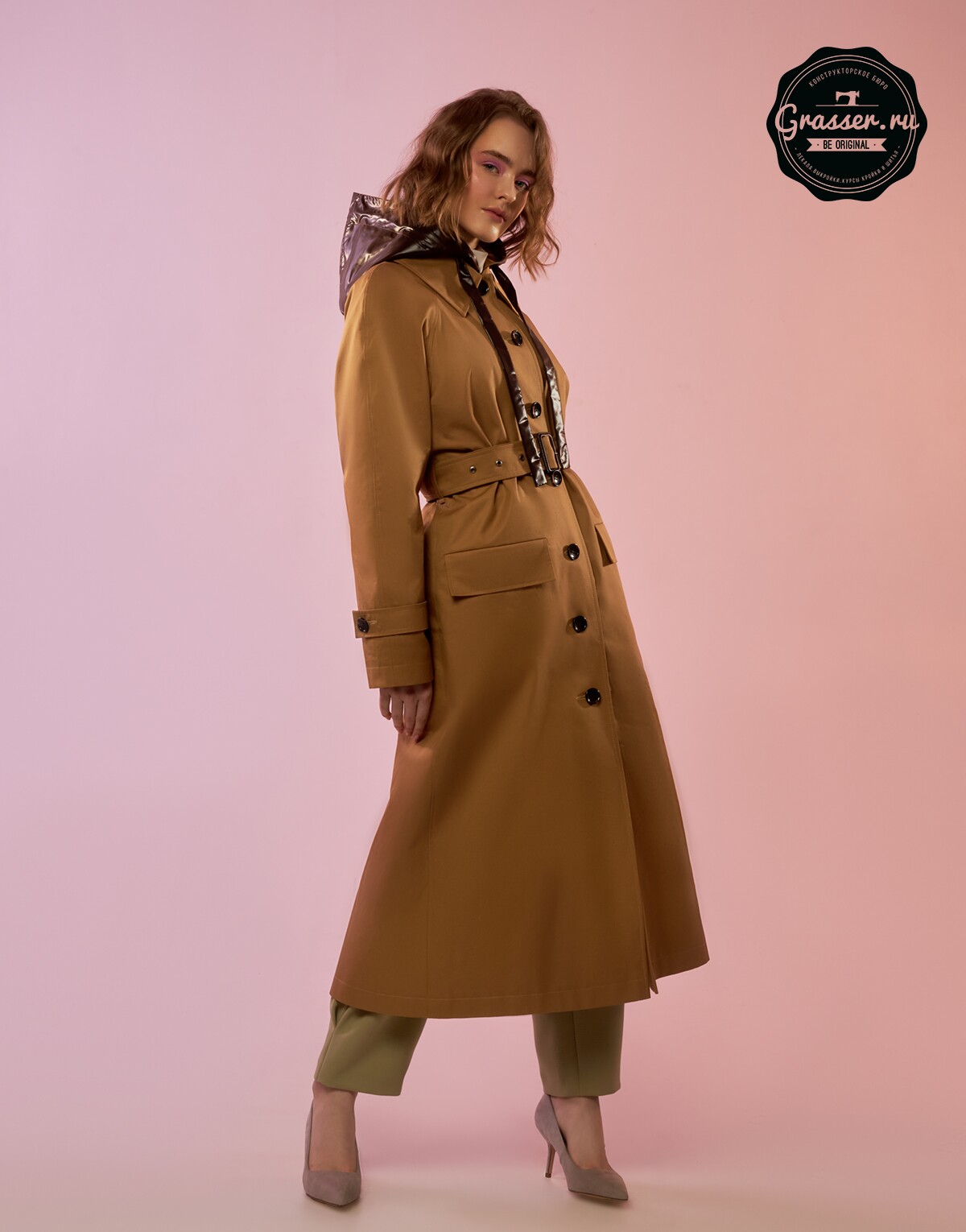 Cloak sewing patterns for women: raincoats, trench coats patterns