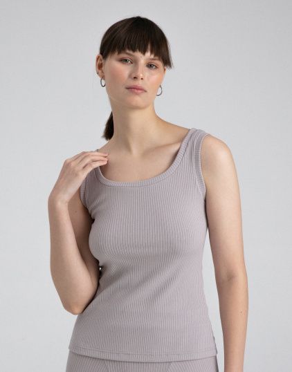 Sleeveless shirt, pattern №991