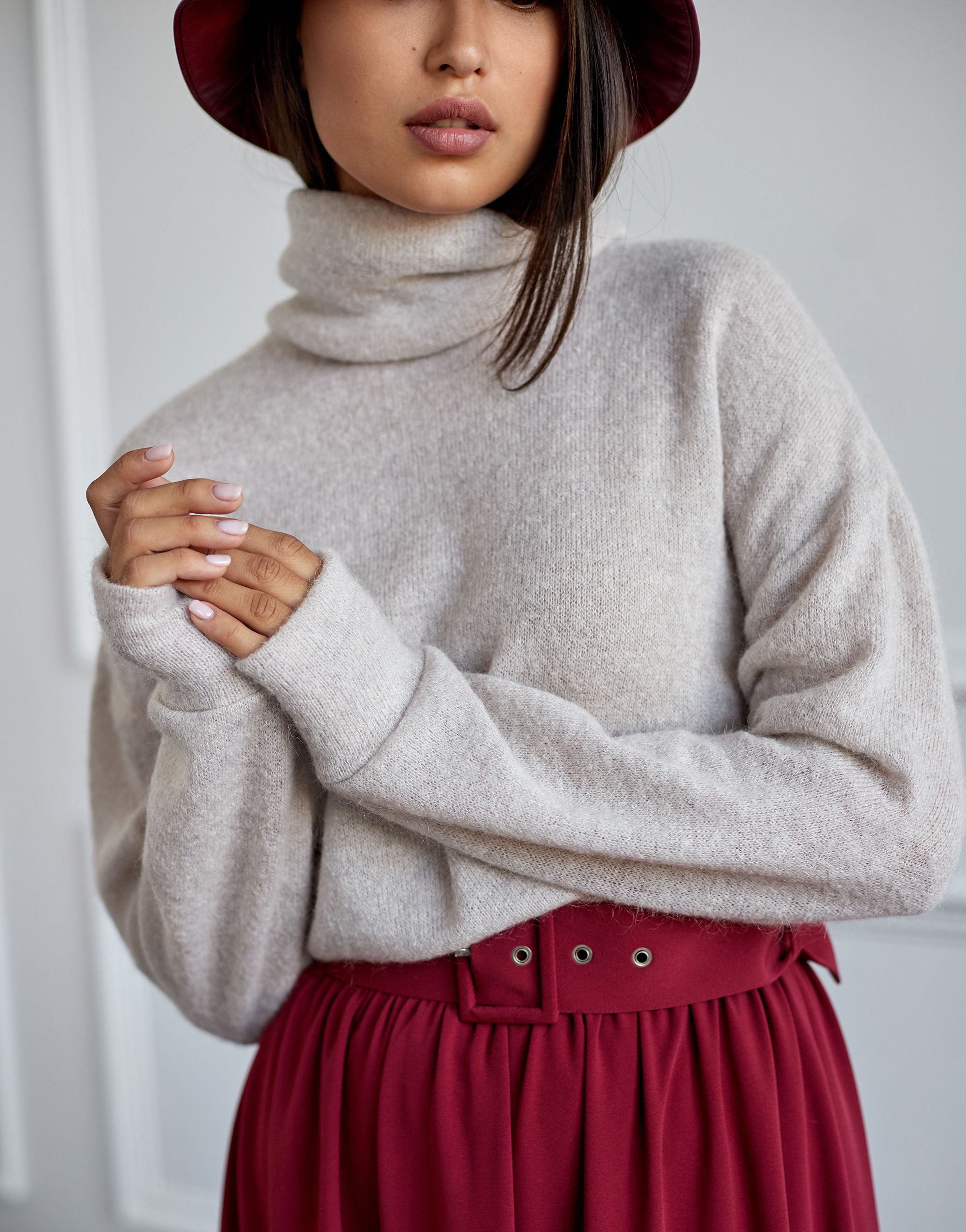 Female sweater, pattern №702