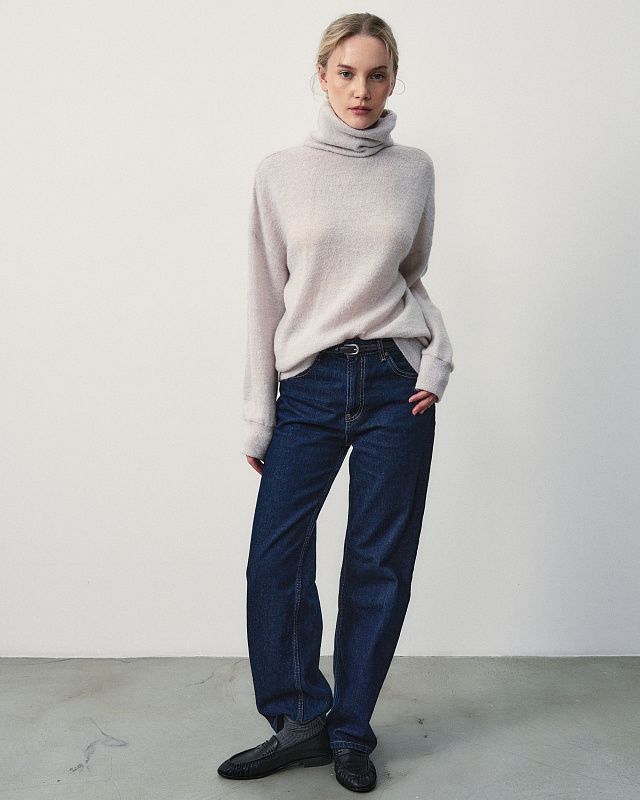 Female sweater, pattern №702