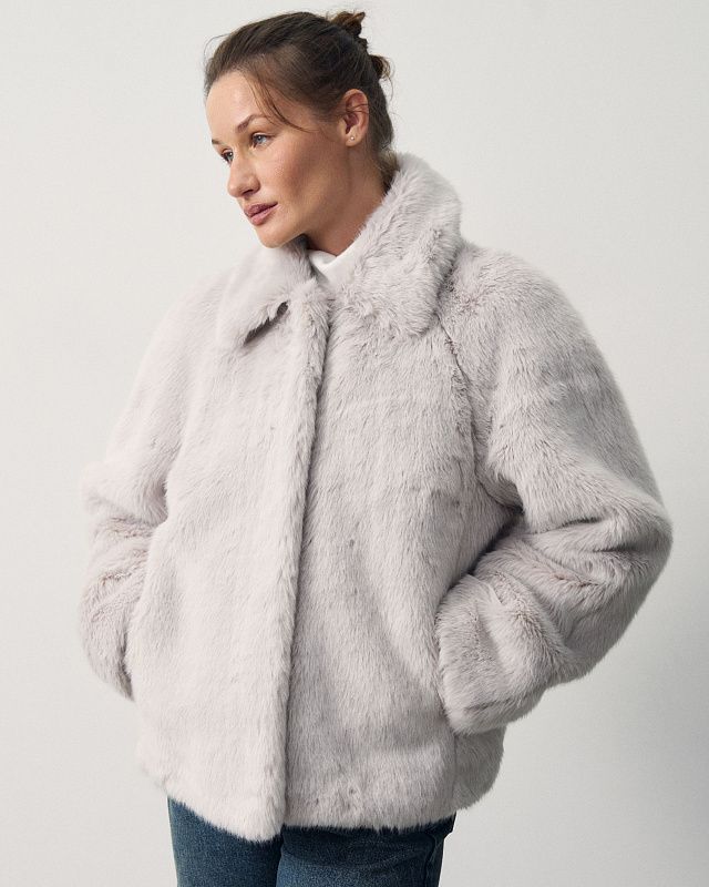 Fur jacket in two options, pattern №1382