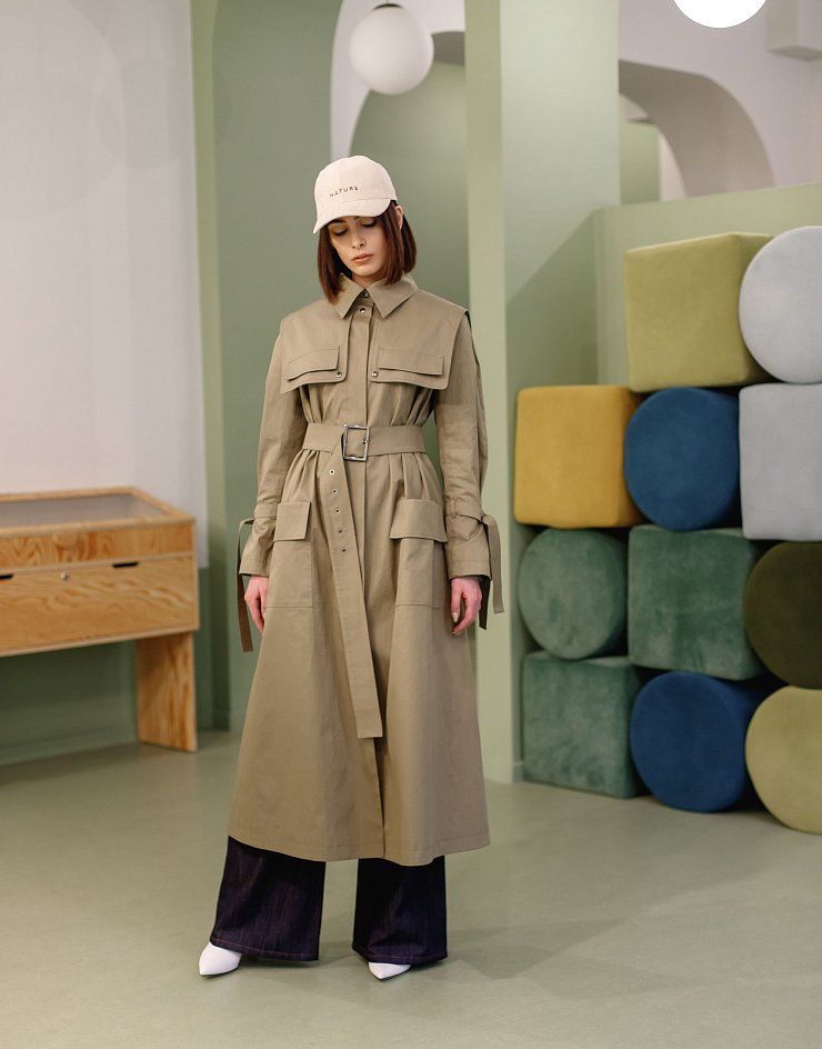 Trench coat, pattern №742