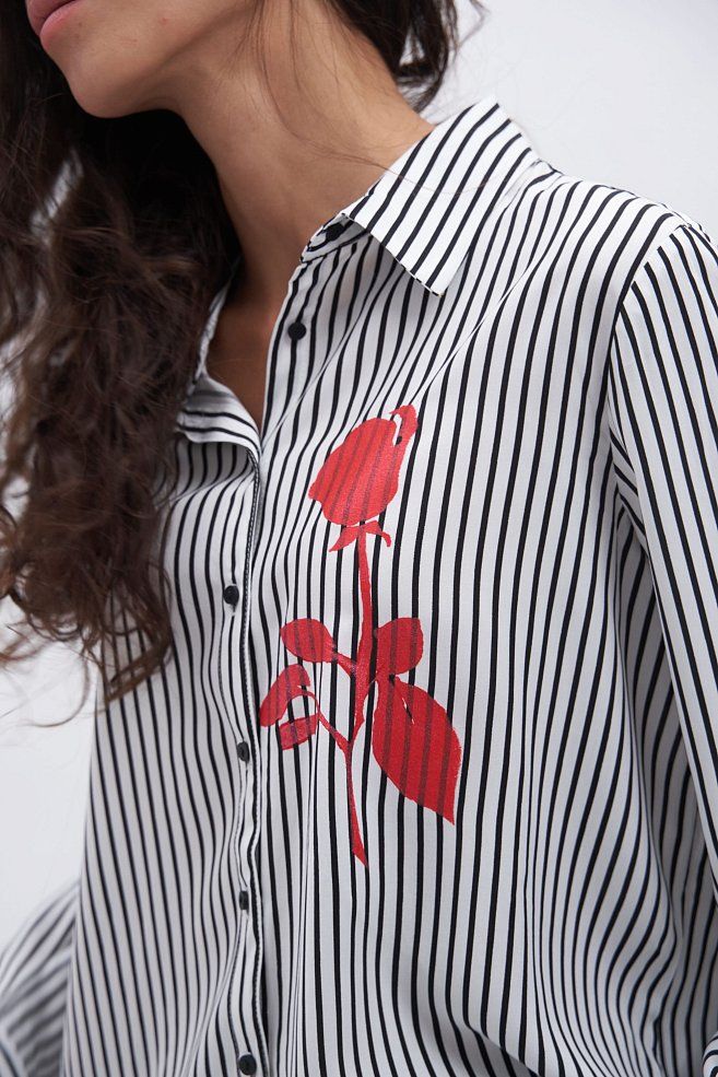 "Rose" stencil for painting on clothes