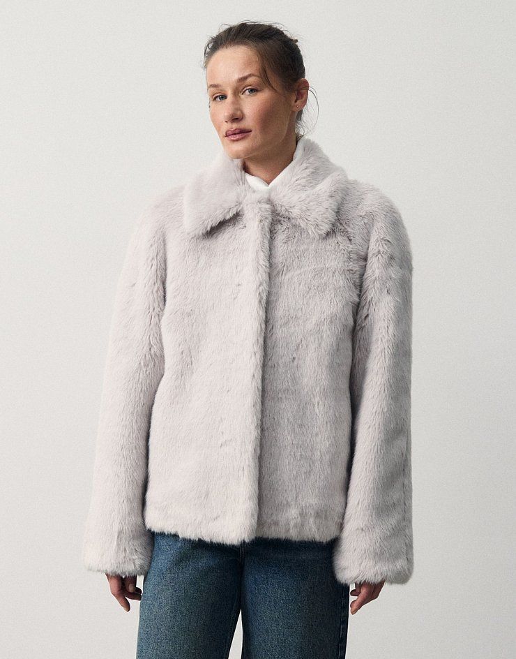 Fur jacket in two options, pattern №1382