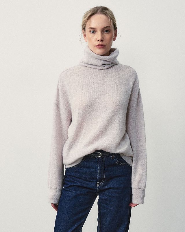 Female sweater, pattern №702