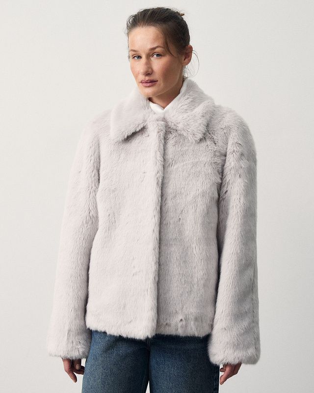Fur jacket in two options, pattern №1382